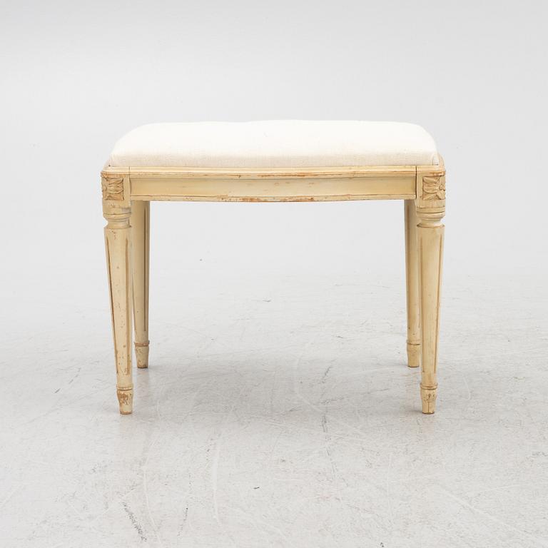 A dressing table with a stool, Blomstermåla, mid 20th Century.