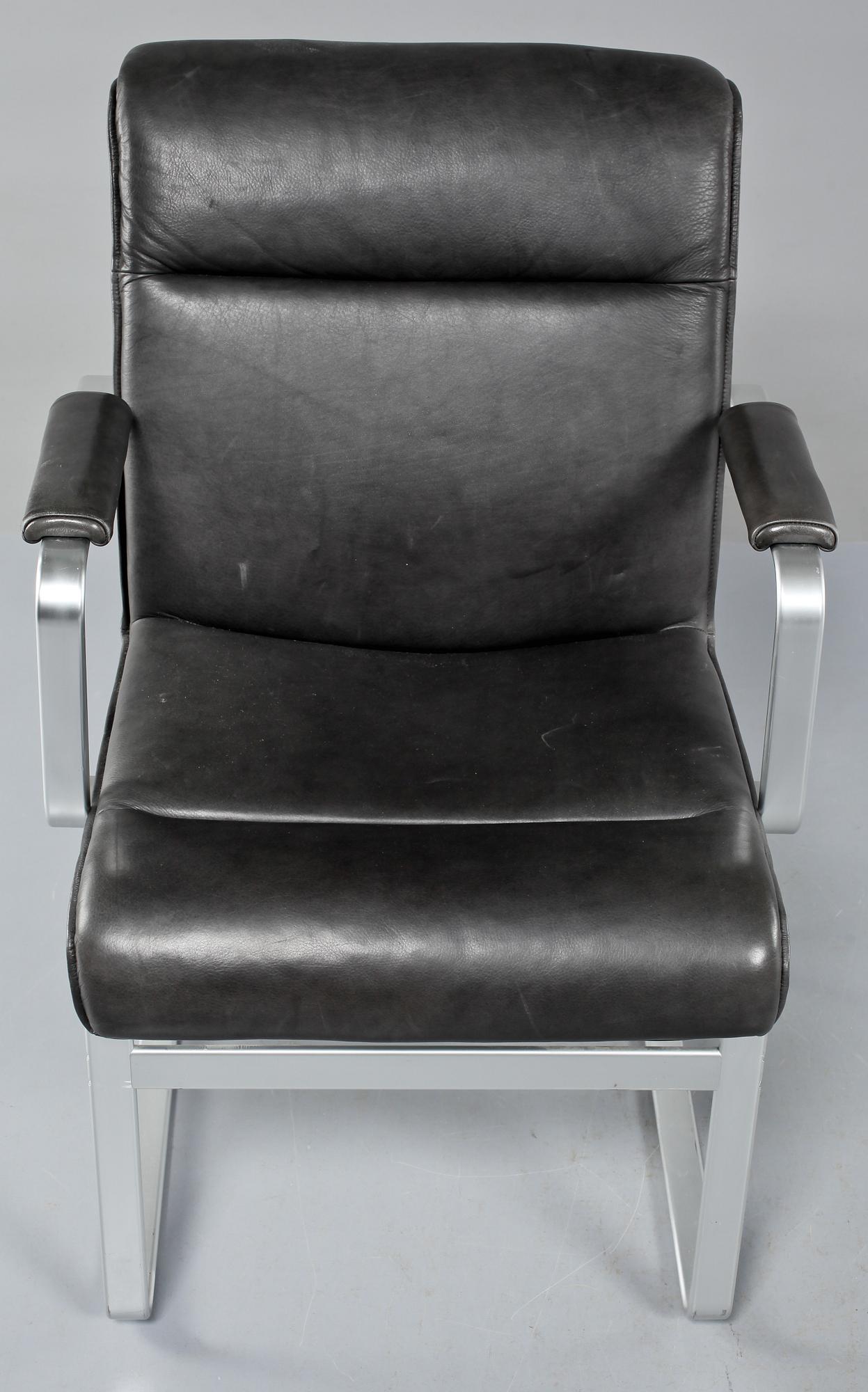 KARMFÅTÖLJER, ett par, ur "Mondo"-serien, Karl-Erik Ekselius, JOC möbler, Vetlanda, 1970/1980-tal.
