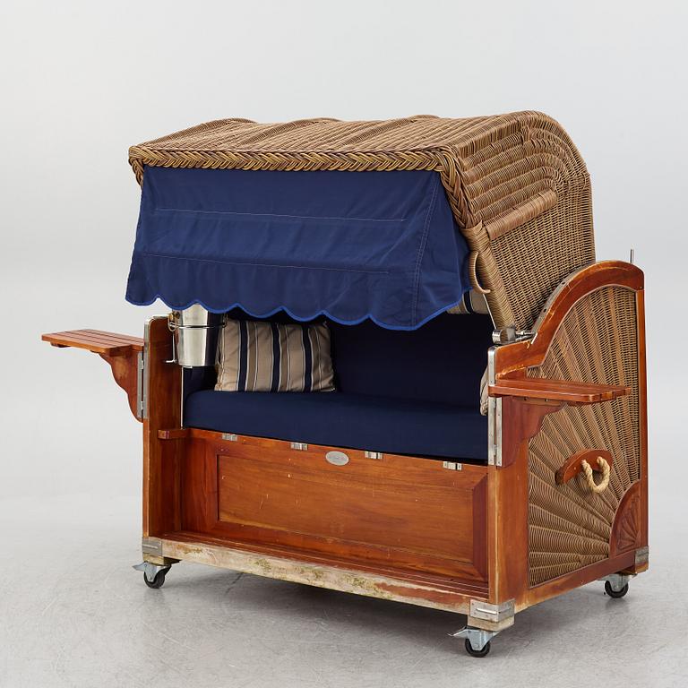 Trädgårdssoffa, "The Garden Haven Captain Seat Lounger", Mygind Design Scandinavia.
