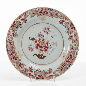 Tallrikar, 7 st,  Kina, Qingdynastin, Qianlong (1736-95).