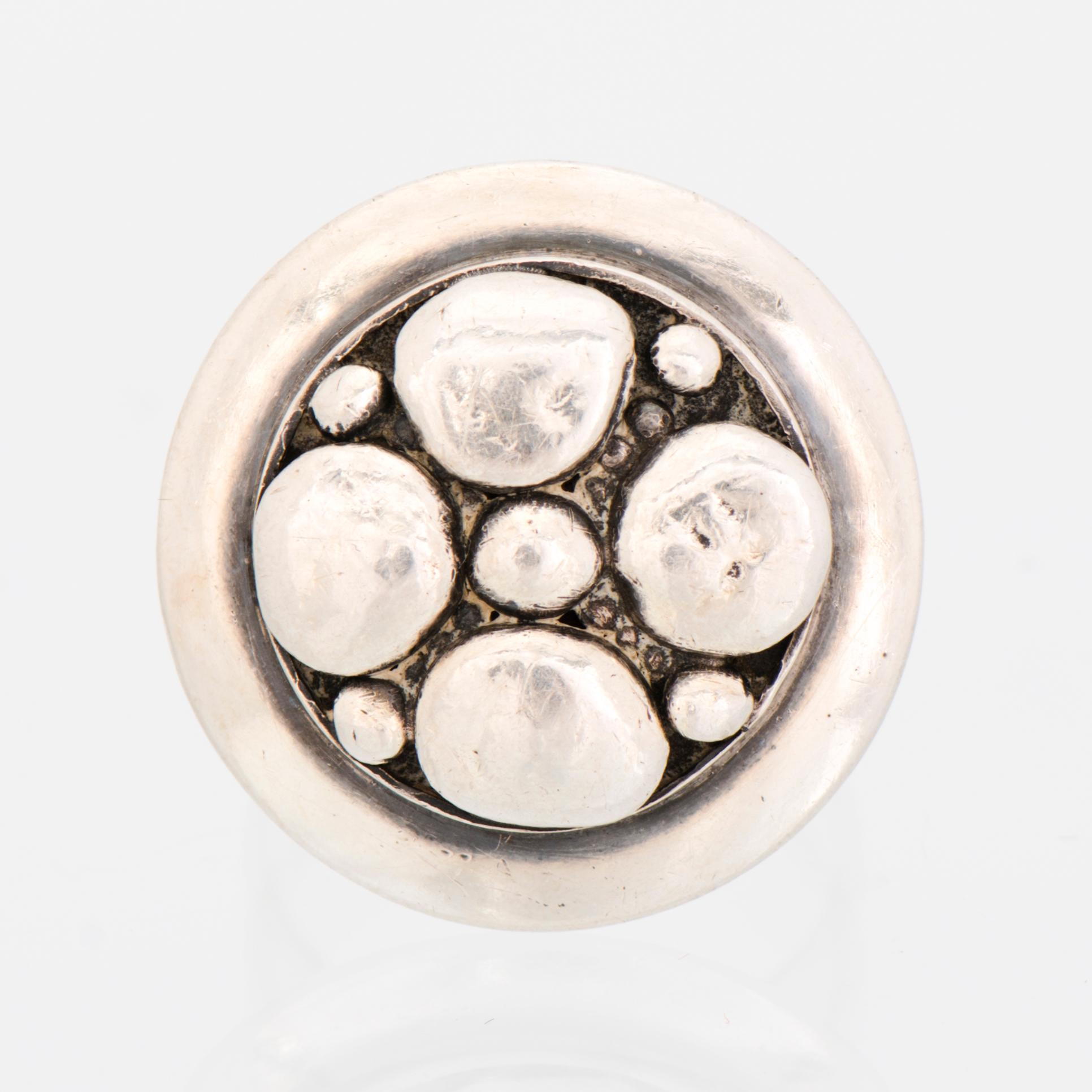 SAARA HOPEA, SORMUS, hopeaa. Ossian Hopea, Porvoo 1963.