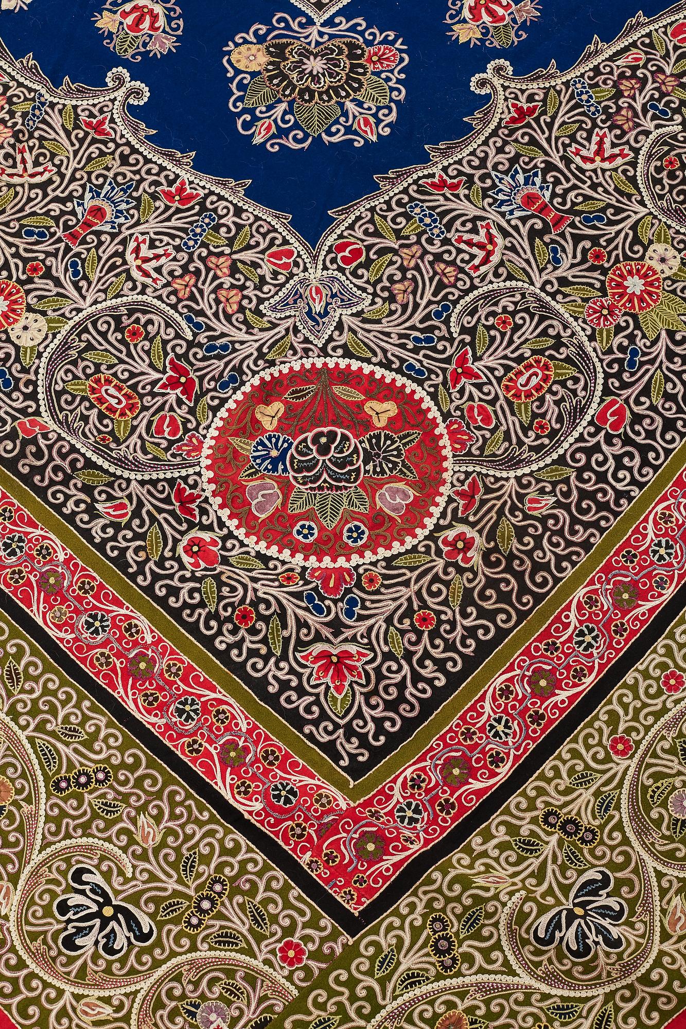 AN EMBROIDERY, a semi-antique Rascht, Persia (Iran), ca 312,5 x 311 cm.