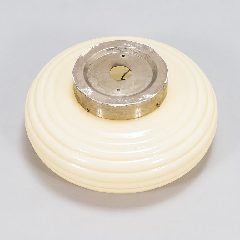 Paavo Tynell, taklampa, modell 1621, Taito 1940-tal.