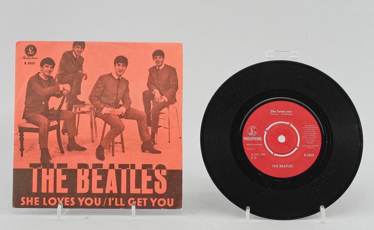 VINYLSINGLAR, 4 st, Beatles, 1960-tal.