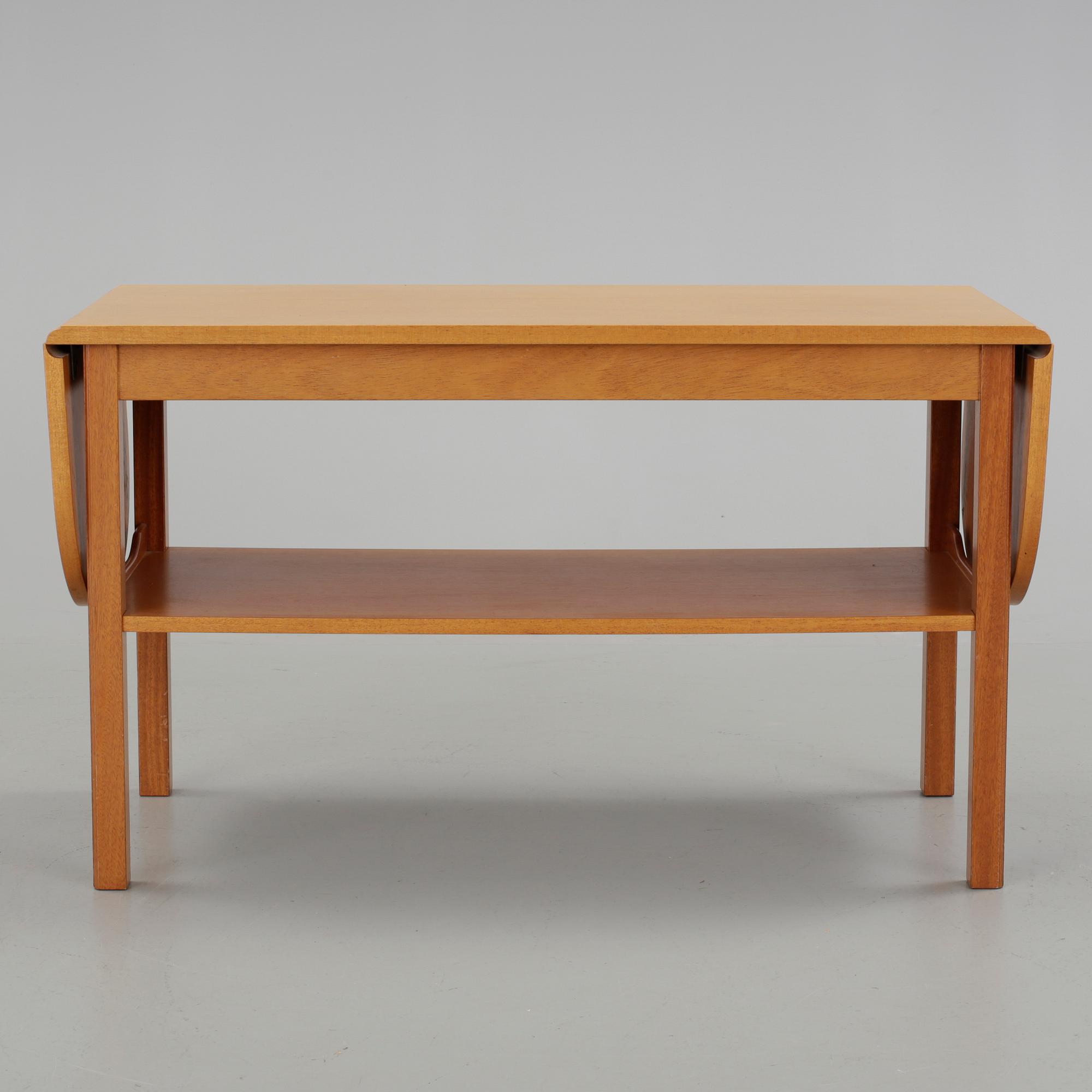 KLAFFBORD, modell 1059, design Josef Frank. Firma Svenskt Tenn.