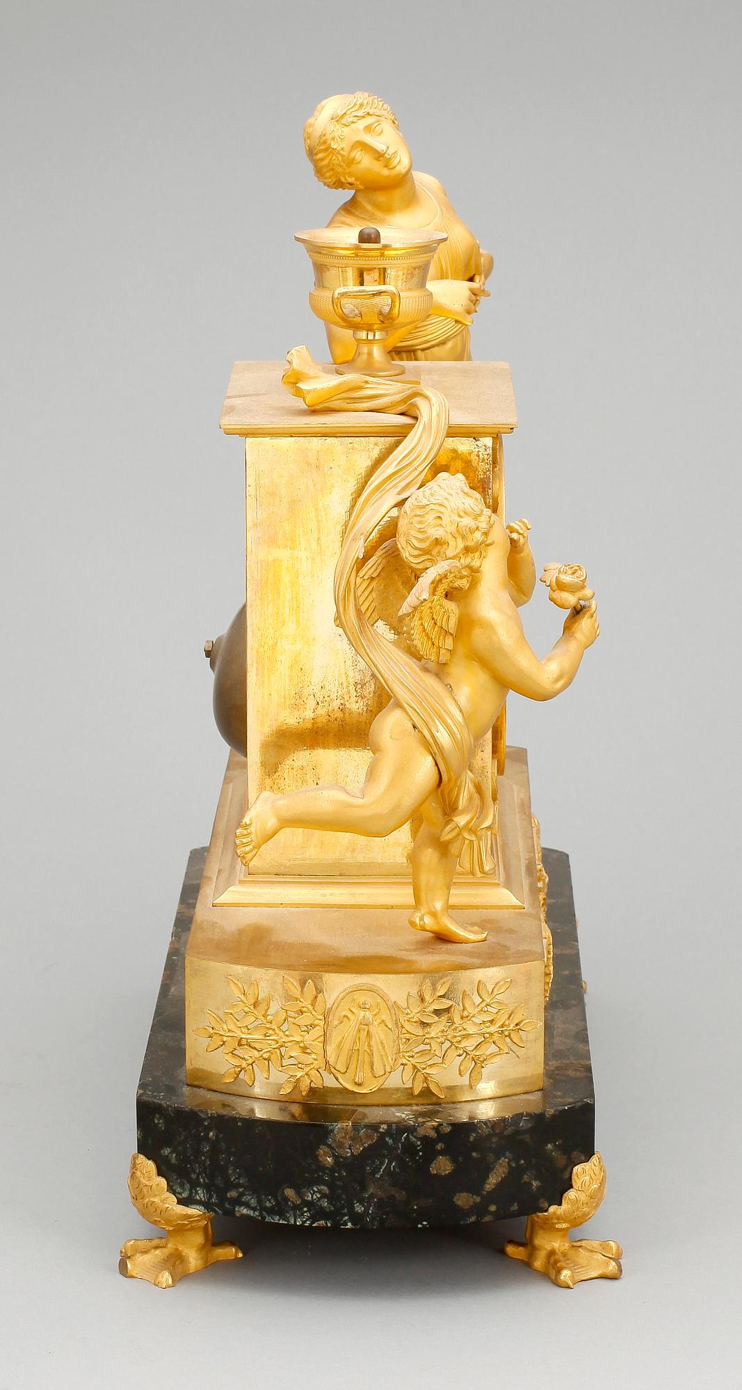 BORDSUR, Empire, 1800-talets början.