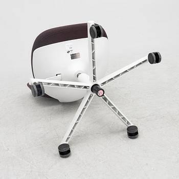 Konstantin Grcic, skrivbordsstol, "Rookie", Vitra, 2021.