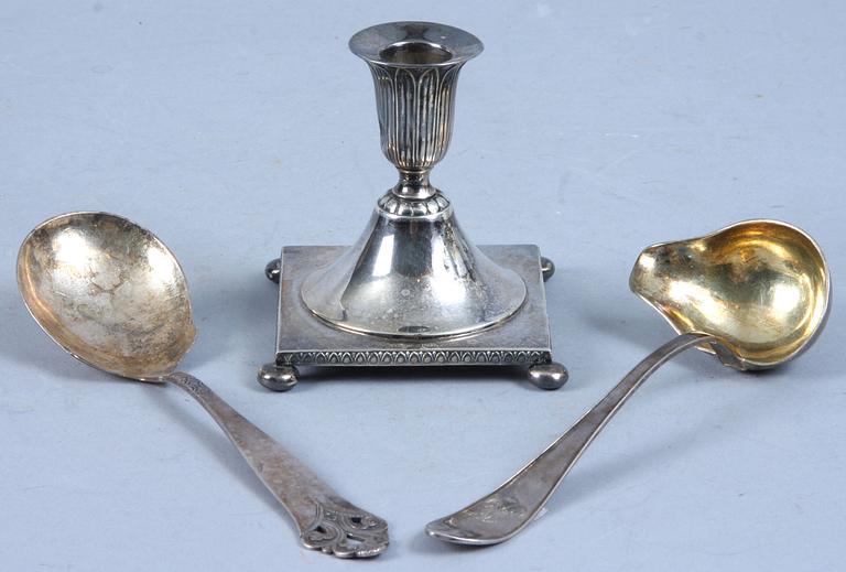 SLEV, SKED samt LJUSSTAKE, silver, Finland  samt Norge. 235 gram.