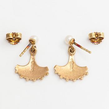 Örhängen, "Minne", 14K guld, odlade pärlor. Kalevala Koru 1997.