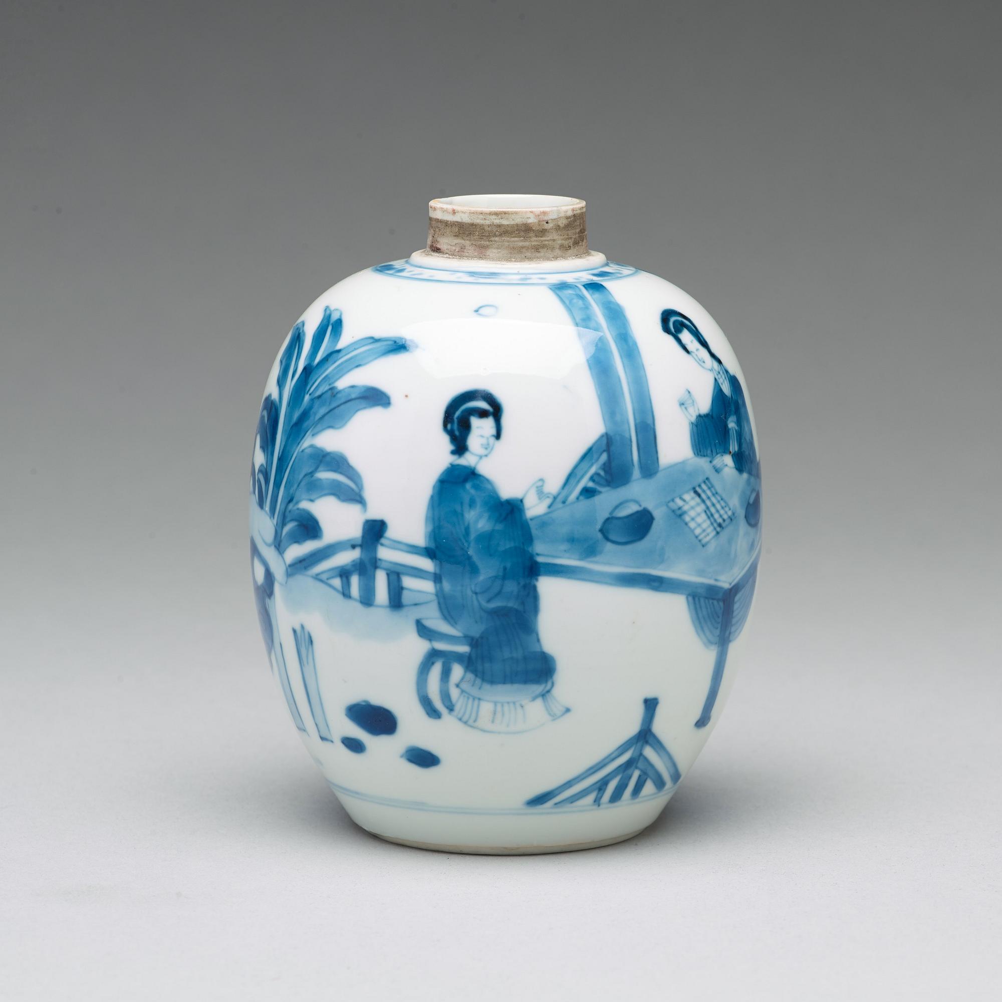 TEKRUKA, porslin. Qingdynastin, Kangxi (1662-1722).