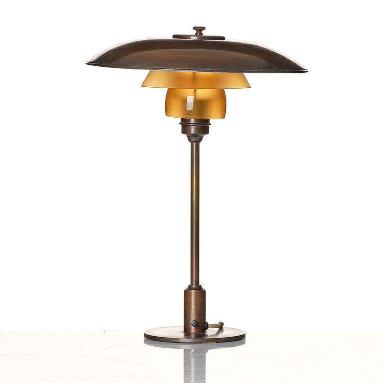 Poul Henningsen, bordslampa, "PH 3 1/2 - 2 1/2", Louis Poulsen, Danmark, ca 1928-1932.