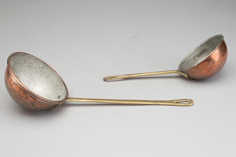 SKOPOR/SLEVAR, 2 st,  koppar,  1800-TAL.