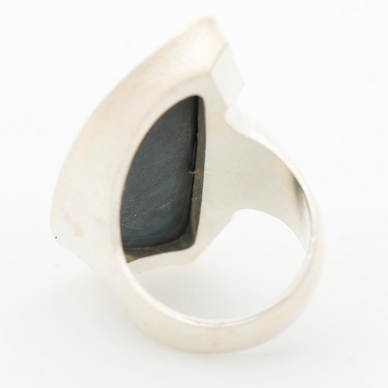 ZOLTAN POPOVITS, RING, "Honka", spektrolit, silver. Lapponia 1991.