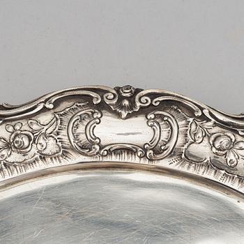 A german rococo-style silver coffee- and tea set, Weinranck & Schmidt, Hanau, circa 1900.