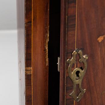 An English longcase clock from around year 1800.