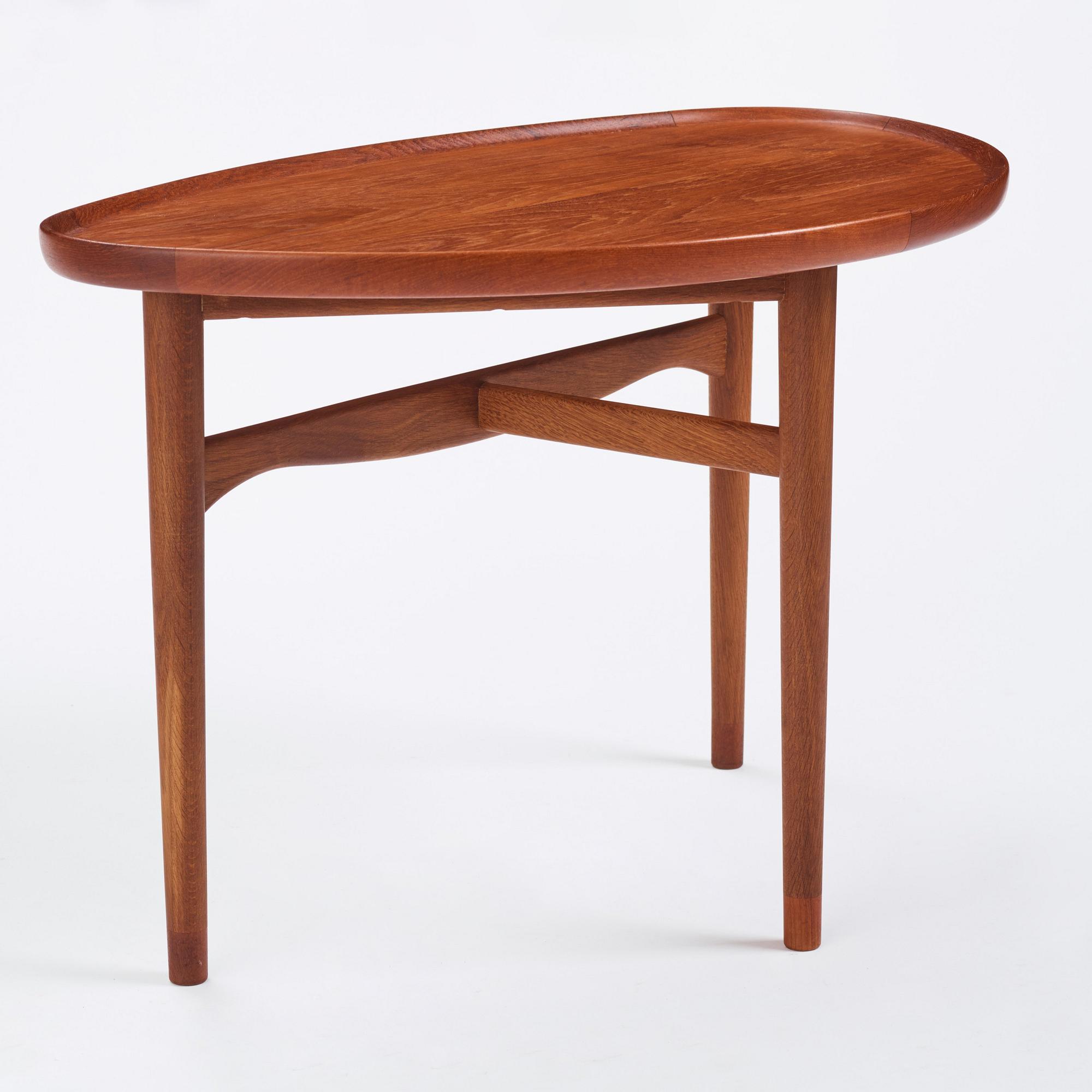 Finn Juhl, soffbord, model "FJ 4850"/"Eye", snickarmästare Carl Brørup, Danmark 1940-50-tal.