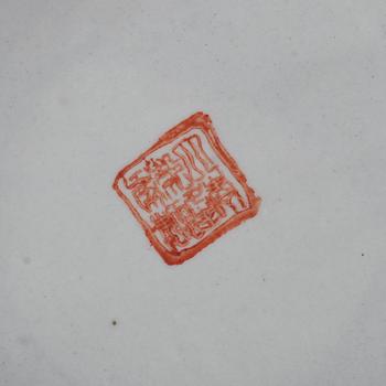 LOCKURNA, porslin, Kina, 1900-/2000-tal.