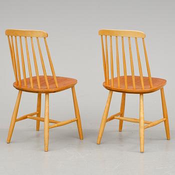 BORD samt STOLAR, ett par. 1900-talets mitt.