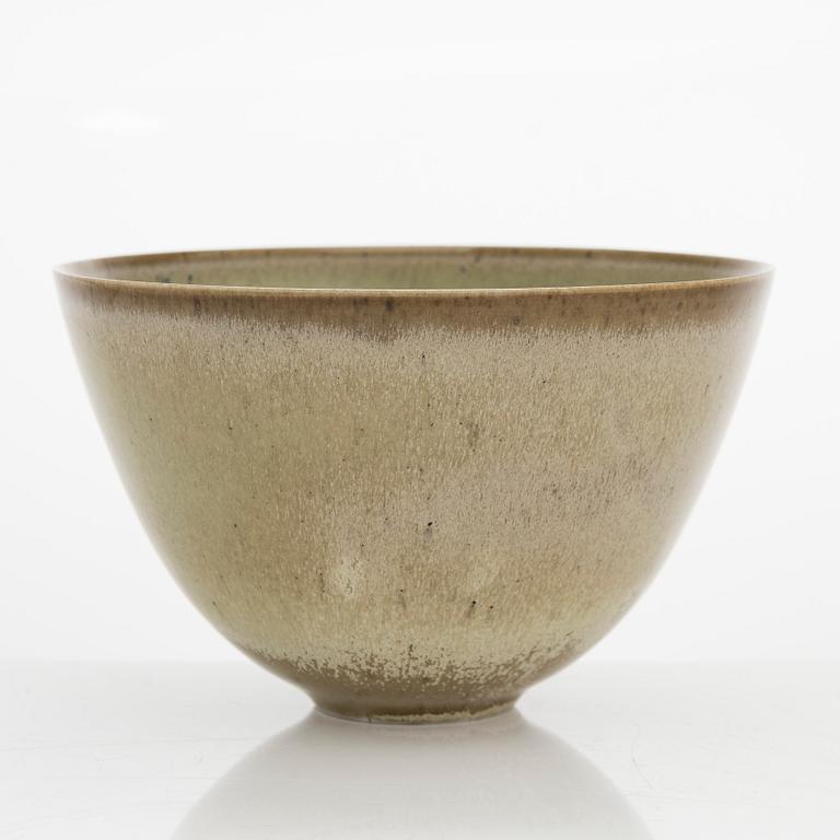 Friedl Holzer-Kjellberg, A stoneware bowl signed -F.H.Kj-.