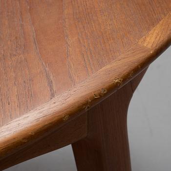 Henning Kjernulf, a dining table, "Model 62", Sorö Stolefabrik, 1960´s.