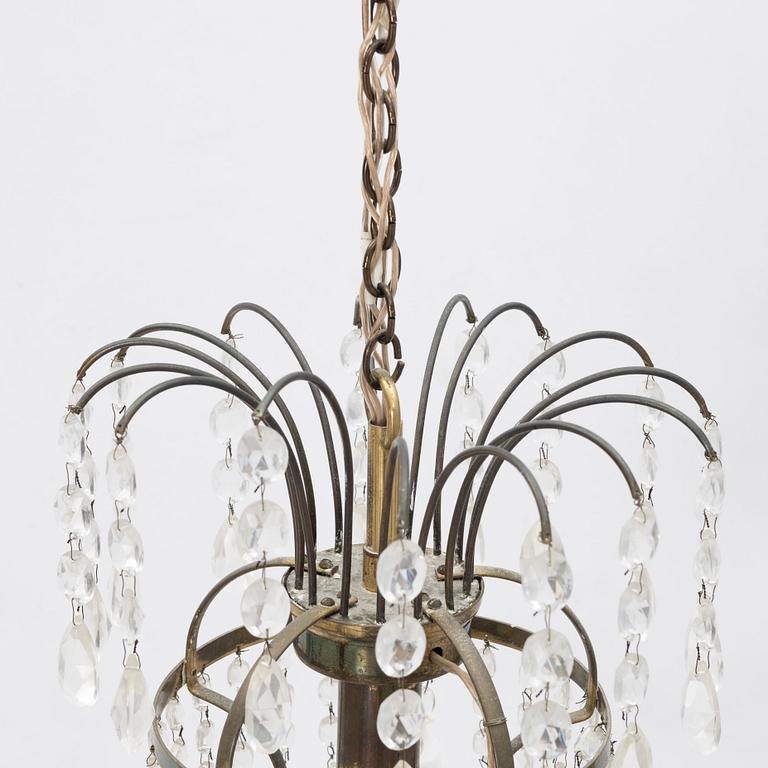 A Gustaivan style chandelier, mid 20th century.