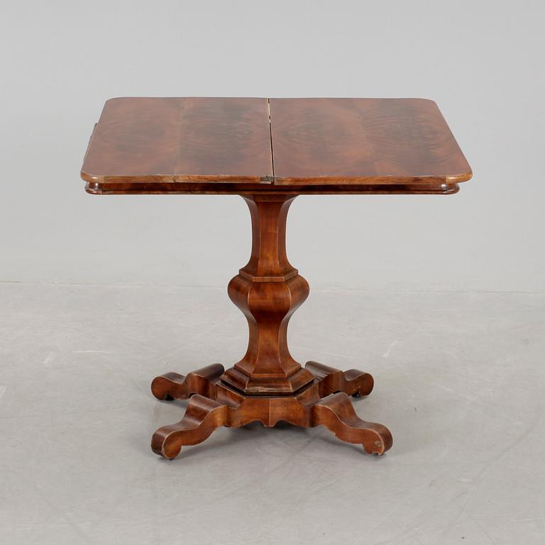 SPELBORD, Karl Johan, 1800-talets första hälft.