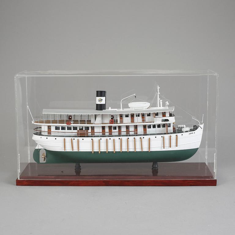 FARTYGSMODELL, 2000-tal. Föreställande Juno, i trafik på Göta Kanal.