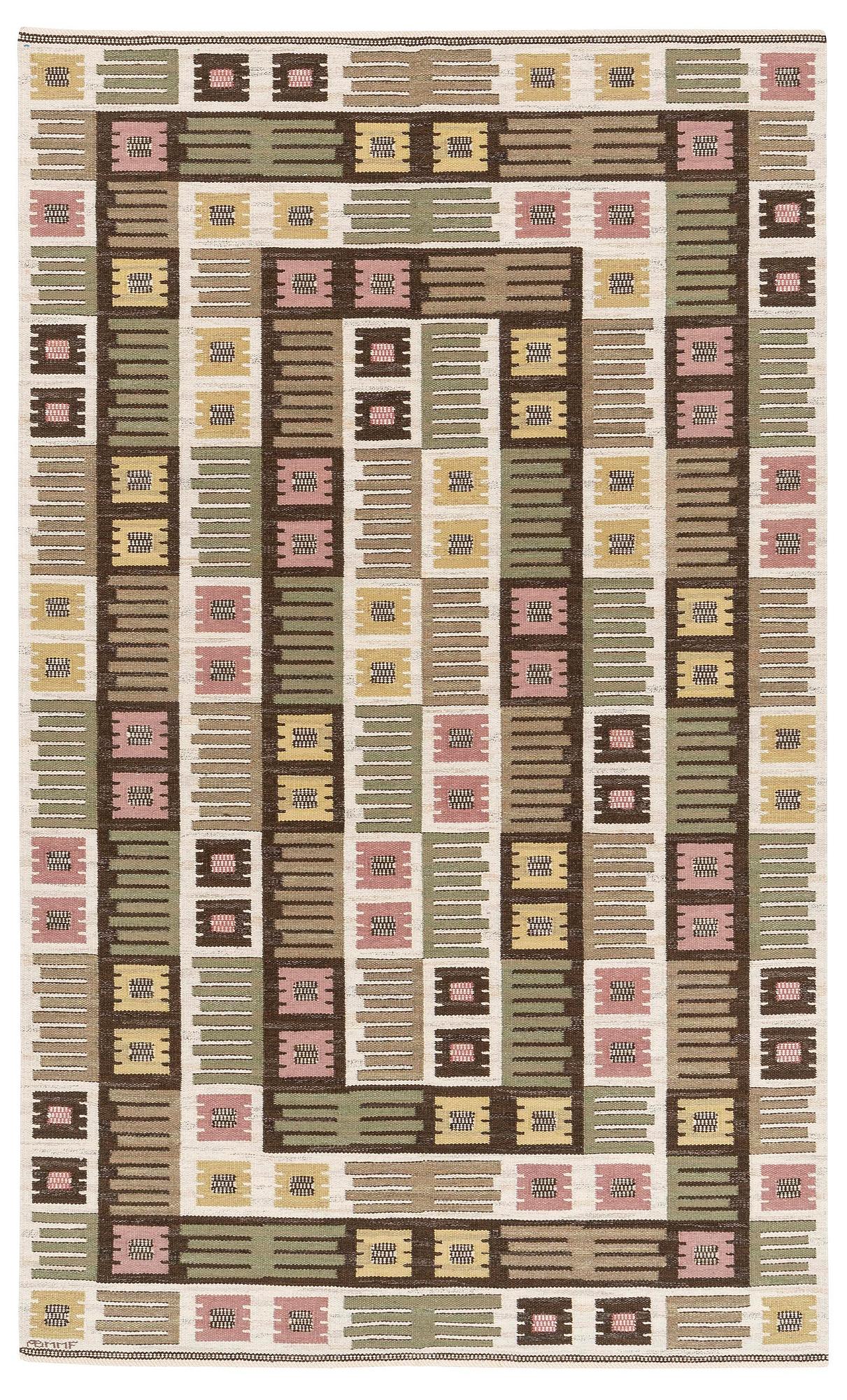 Märta Måås-Fjetterström, matta, "Nyponblomman", rölakan, ca 327 x 197 cm, signerad AB MMF.