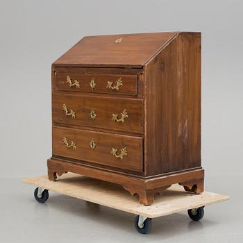 BYRÅ, barockstil/rokokostil, omkring 1900.