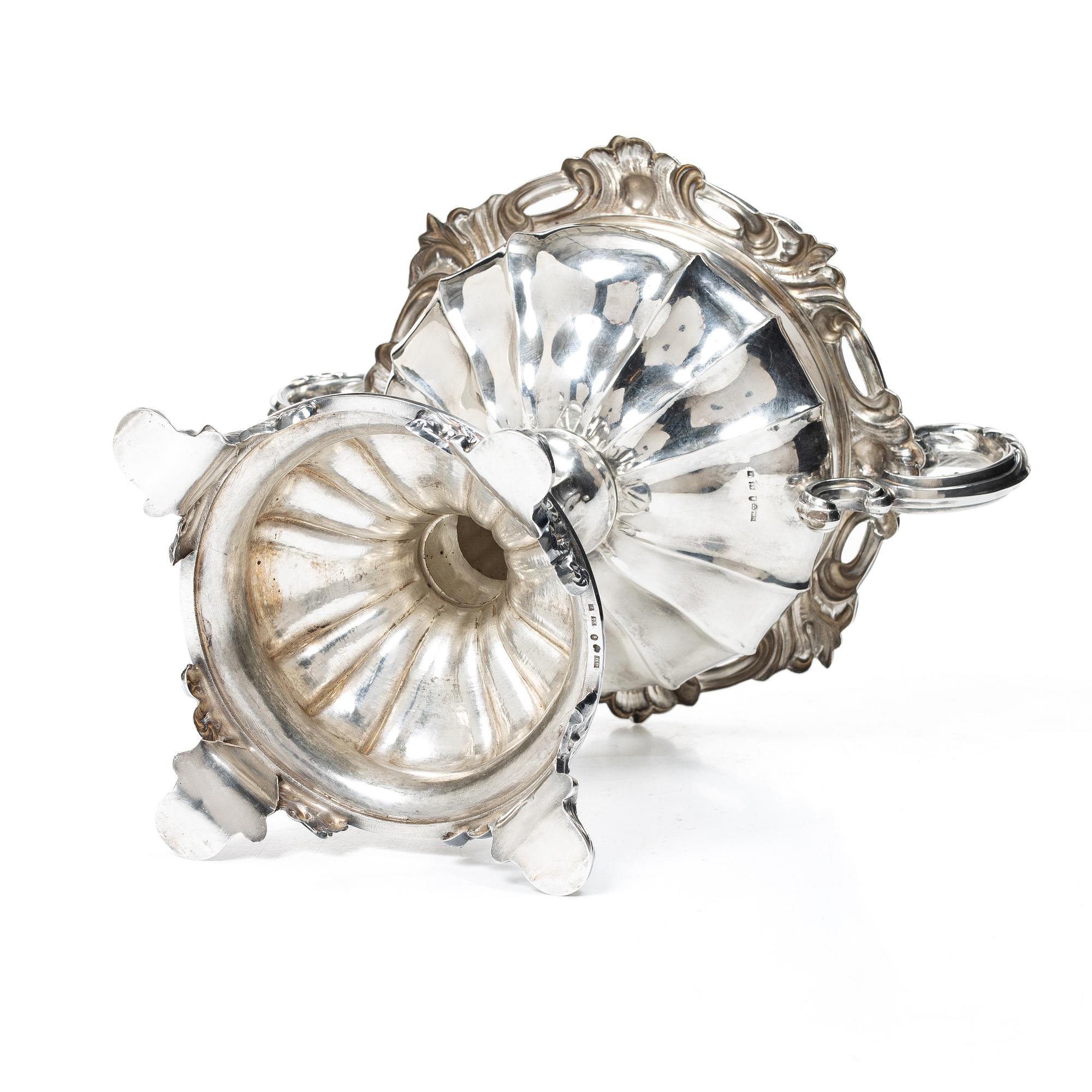 Gustaf Möllenborg, (Carl Teodor Féron), a Swedish silver sugar bowl with cover, Stockholm 1852.