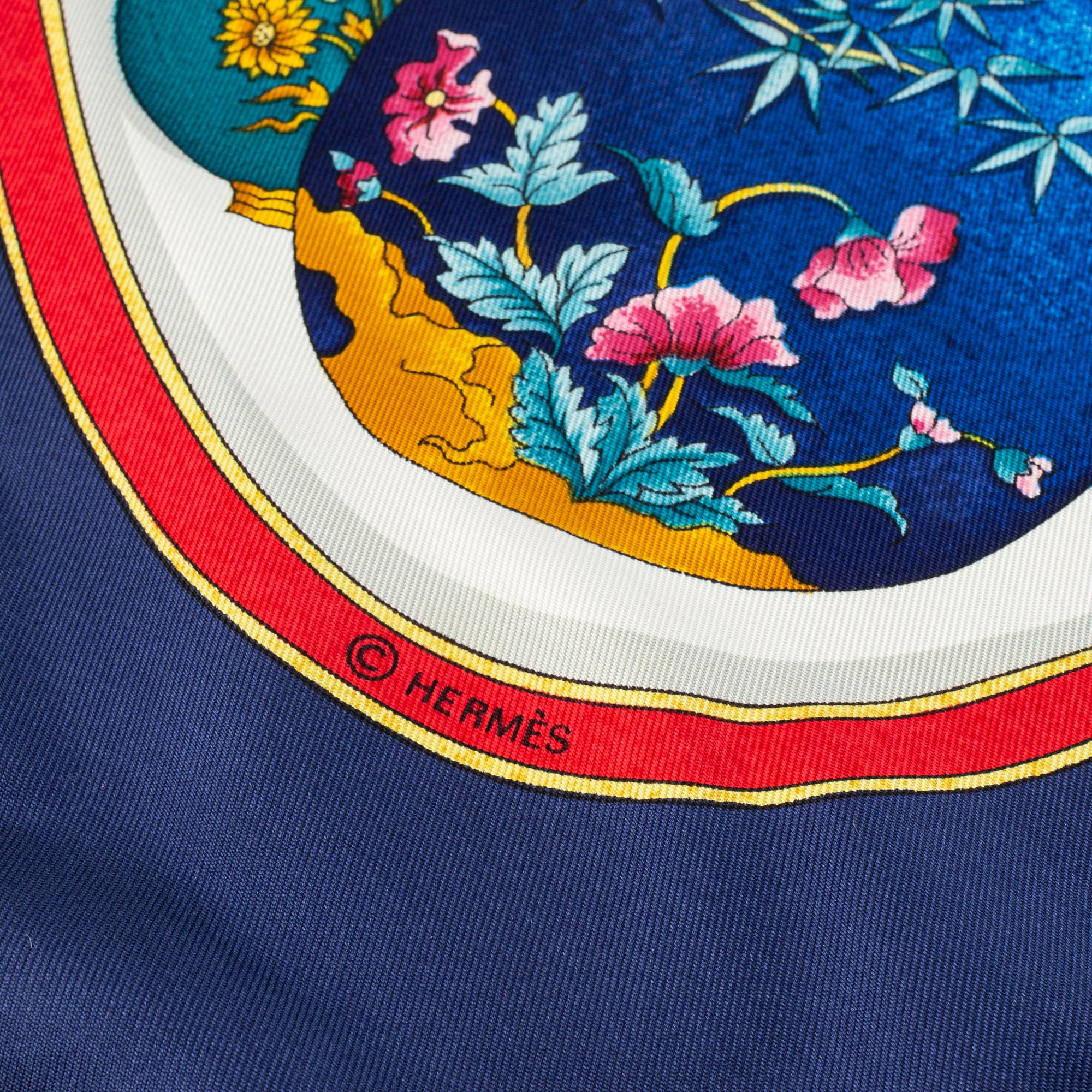 Hermès, scarf, 'Qu'importe le flacon'.