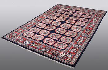 A RUG, Kashan, ca 264 x 172 cm.