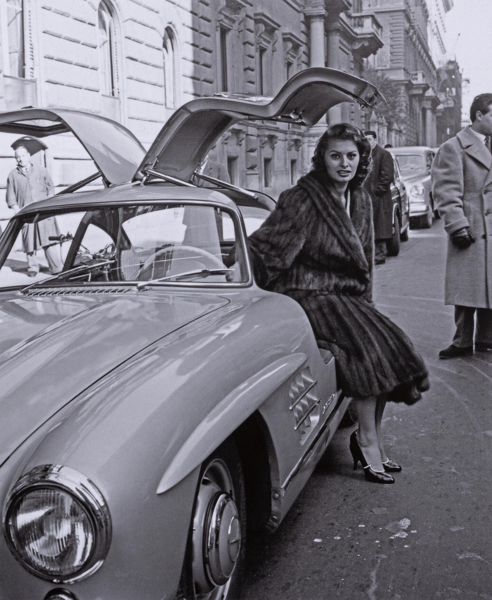 Per-Olow Anderson, "Sophia Loren in Per-Olows MB 300 SL in Rome, 1954".