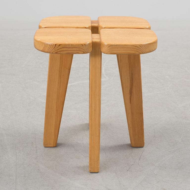a stool designed by Lisa Johansson-Pape, probably made by Oy Stockmann Ab, Kervo Snickerifabrik.