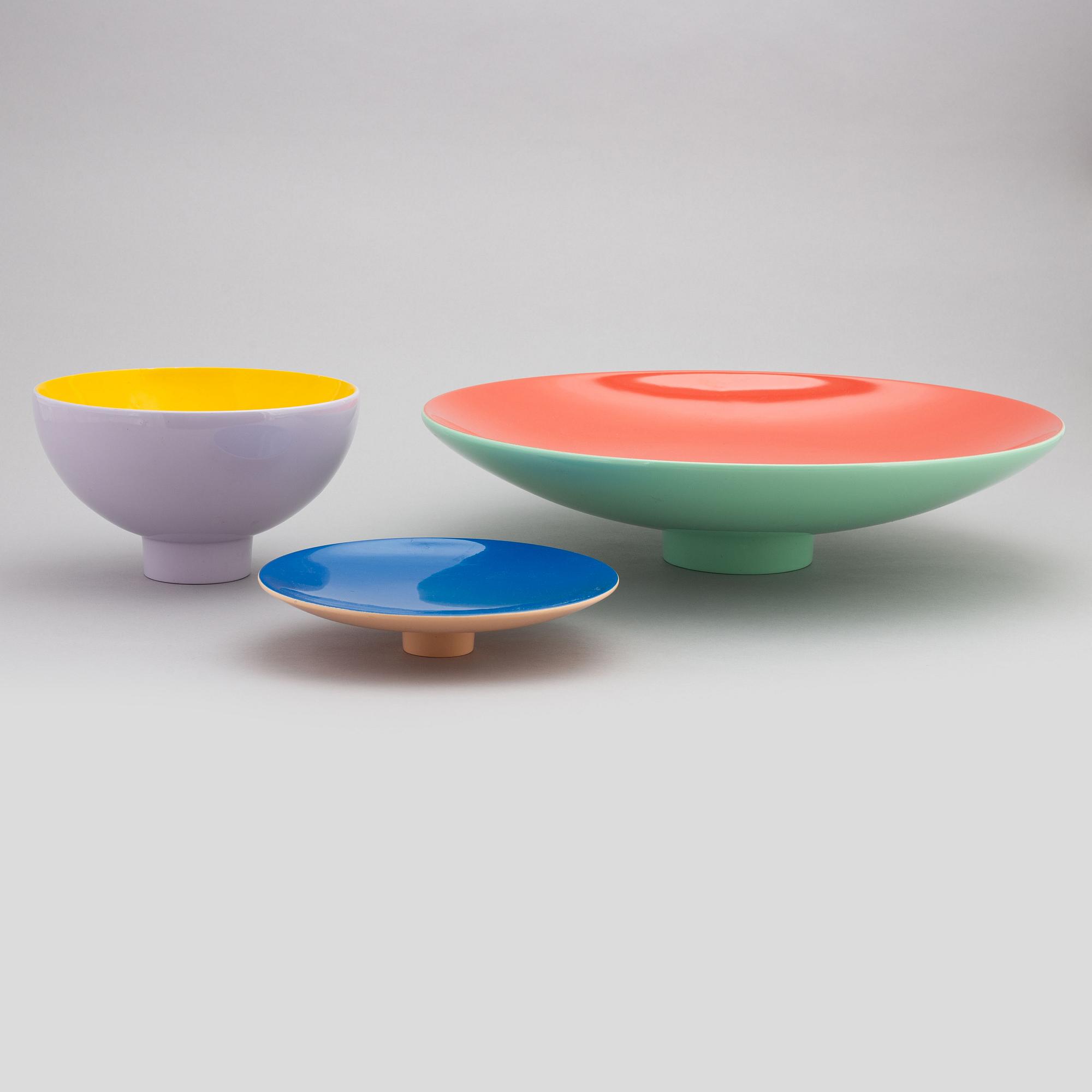 Alessandro Mendini, a 'Cuculi' bowl and two dishes, Zanotta, Italy, 1980's.