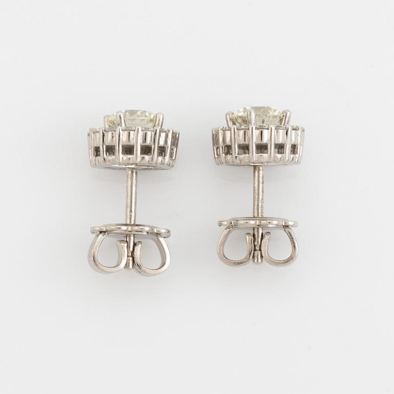 Brilliant cut diamond earrings.