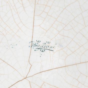 Rörstrand, an Art Nouveau creamware flower pot, early 1900s.