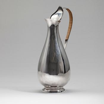 KANNA, silver, Hopeatehdas, Helsingfors 1966. Vikt ca 385 g.