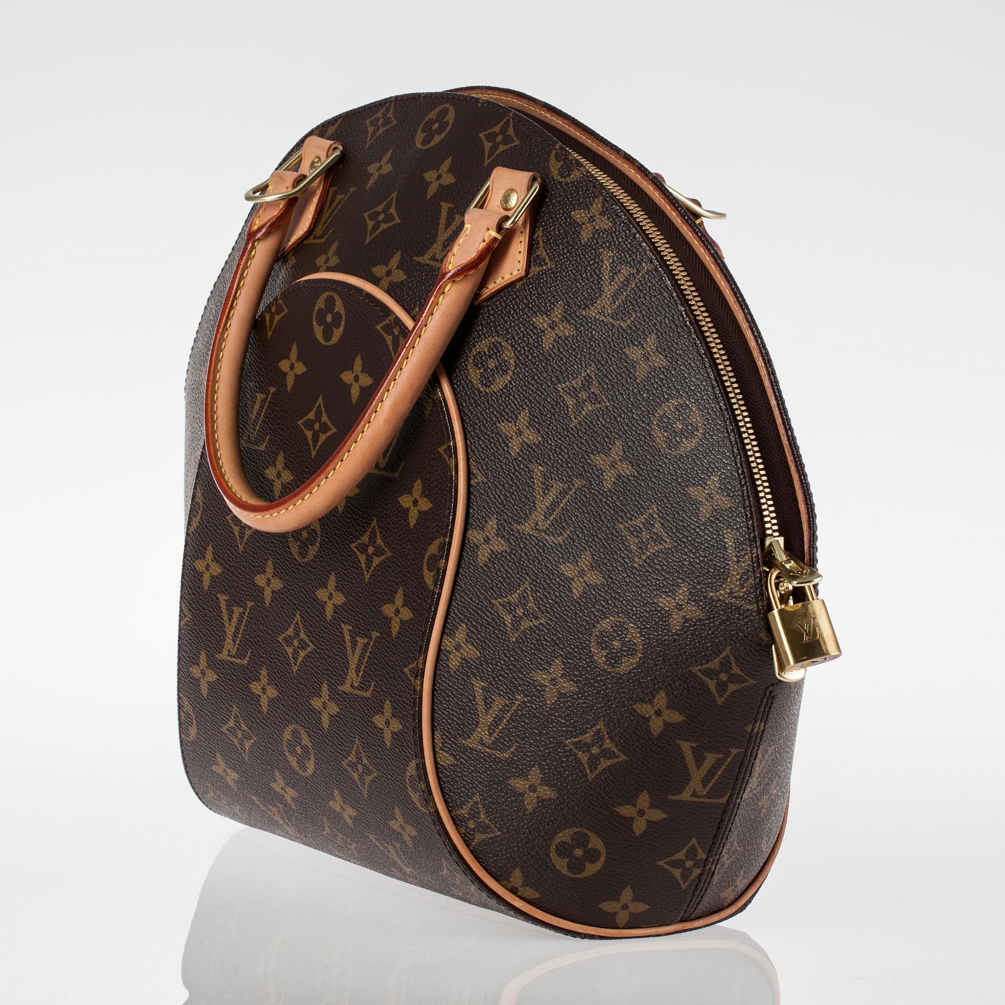 VÄSKA, "Ellipse", Louis Vuitton.