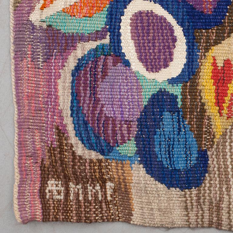 TAPESTRY. "Vindruvor". Tapestry variant weave. 222 x 129,5 cm. Signed AB MMF BS.