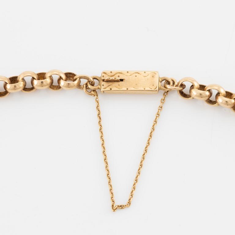 Necklace, 18K gold, graduated pea link.