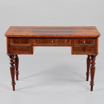 SKRIVBORD, senempire, 1800-talets mitt/andra hälft.