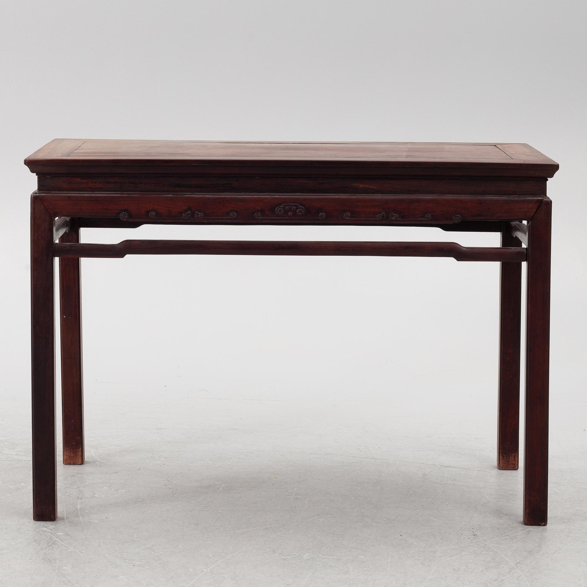 Bord, hardwood, Kina, sen Qingdynsti/tidigt 1900-tal.