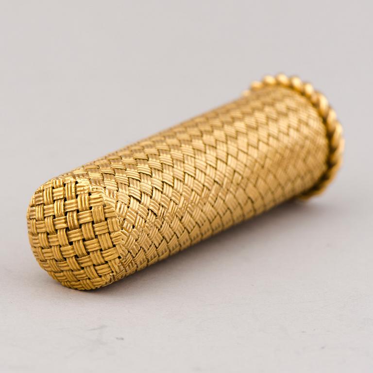 A GOLD LIPSTICK CASE, 18K gold.