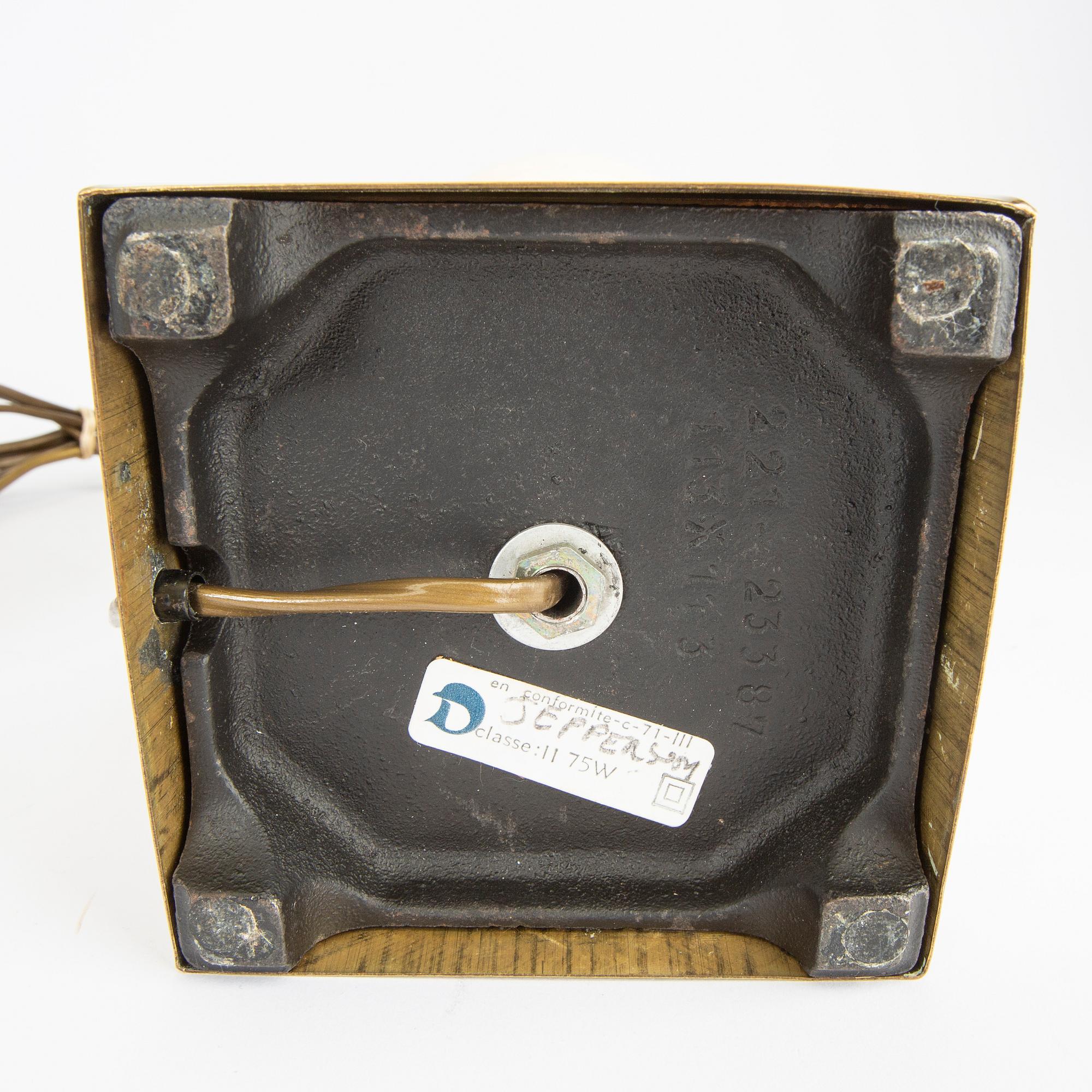 Bordslampor ett par "Jennins" Maison Le Dauphin Frankrike sent 1900-tal.