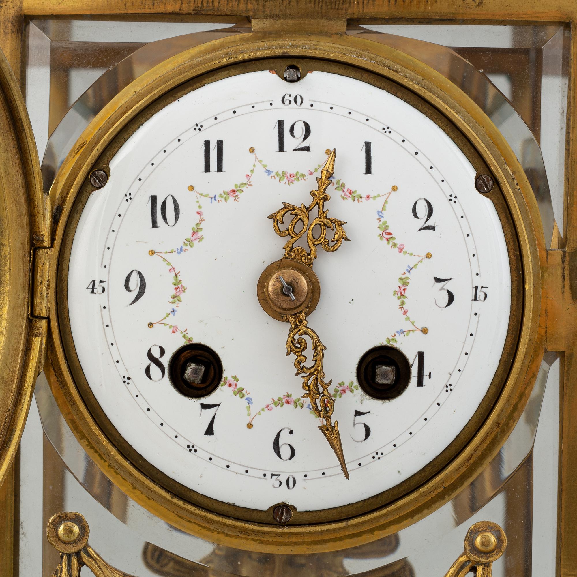 A circa 1900 Louis XVI-style mantle clock.