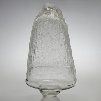 Timo Sarpaneva, a 'Shadows' sculpture from Finlandia series, signed Timo Sarpaneva, Iittala.