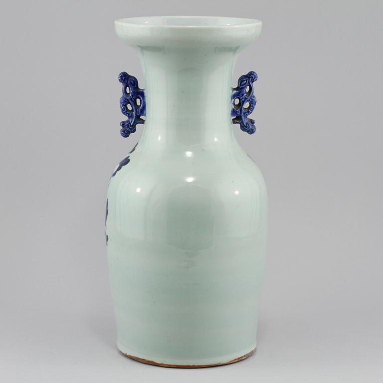 VAS, porslin, Kina, 1800-tal.