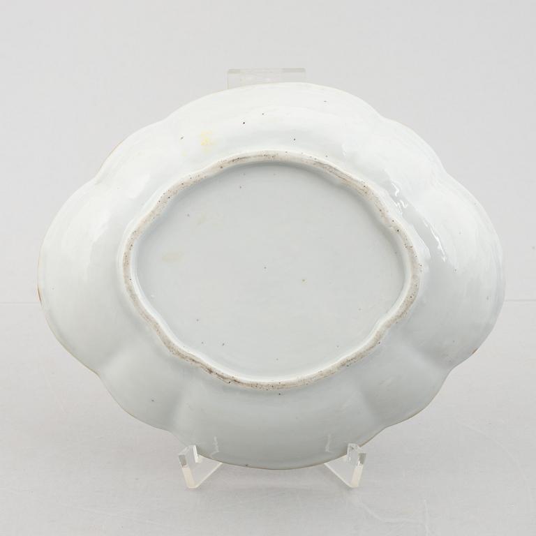 Six pieces of blue and white porcelain, China, Qing dynasty, late 18th-19th century.