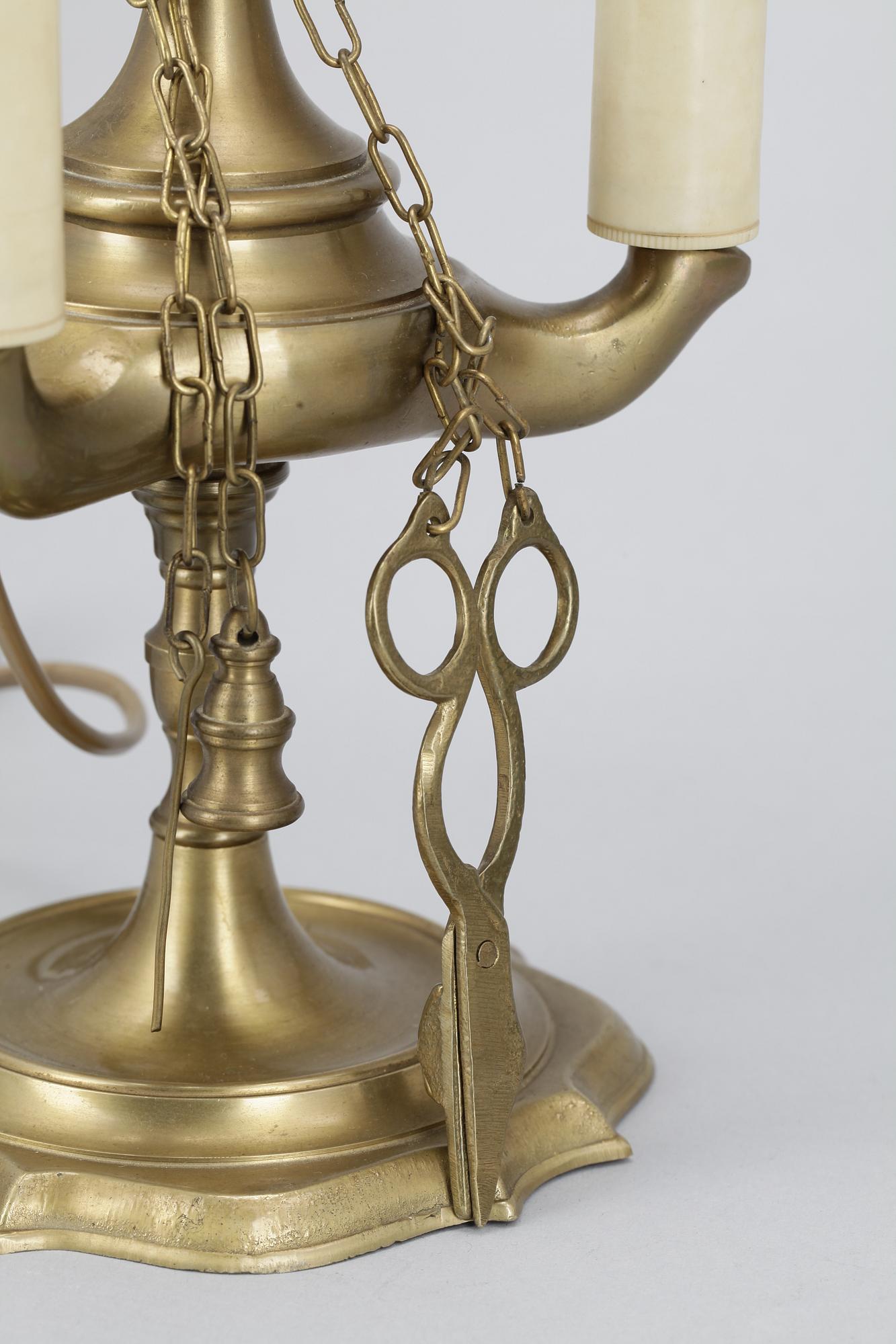 BORDSLAMPA, sk bouillottelampa, 1900-talets andra hälft.